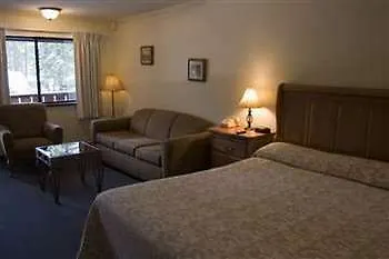 Alpenhof Lodge Mammoth Lakes USA